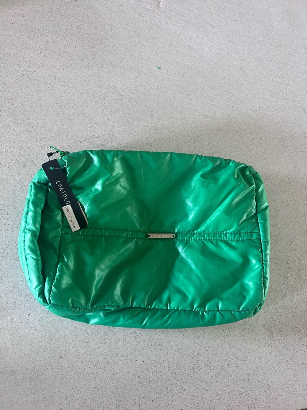 Coatology Green Quilted Pouch Clutch